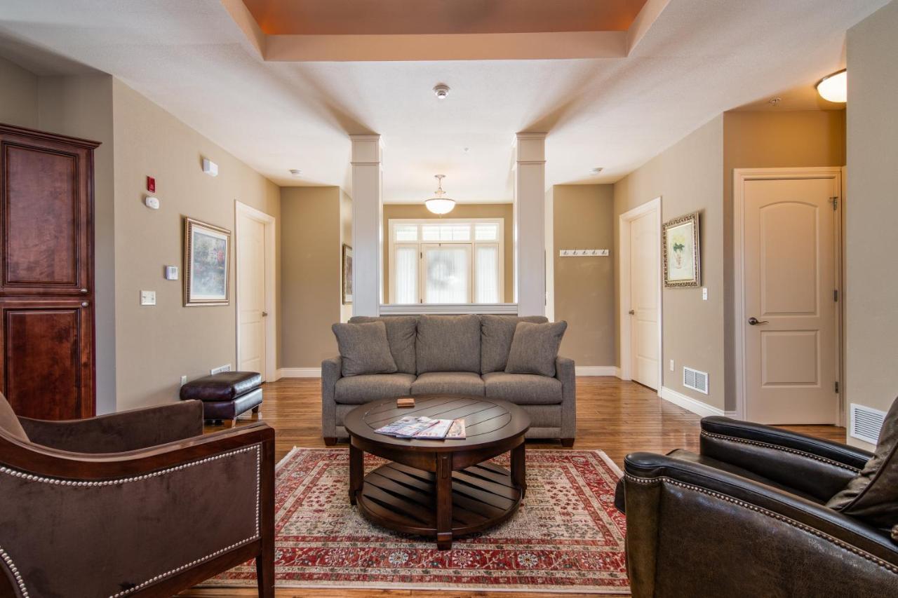 Two Bedroom Villa In The Heart Of Branson! 외부 사진